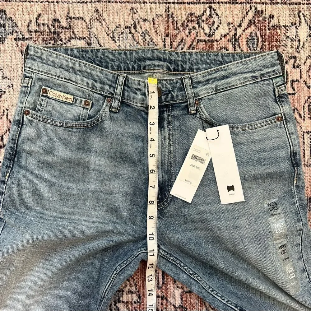 Calvin Klein NWT Skinny Fit Jeans Size W33 L30 Medium Blue Wash